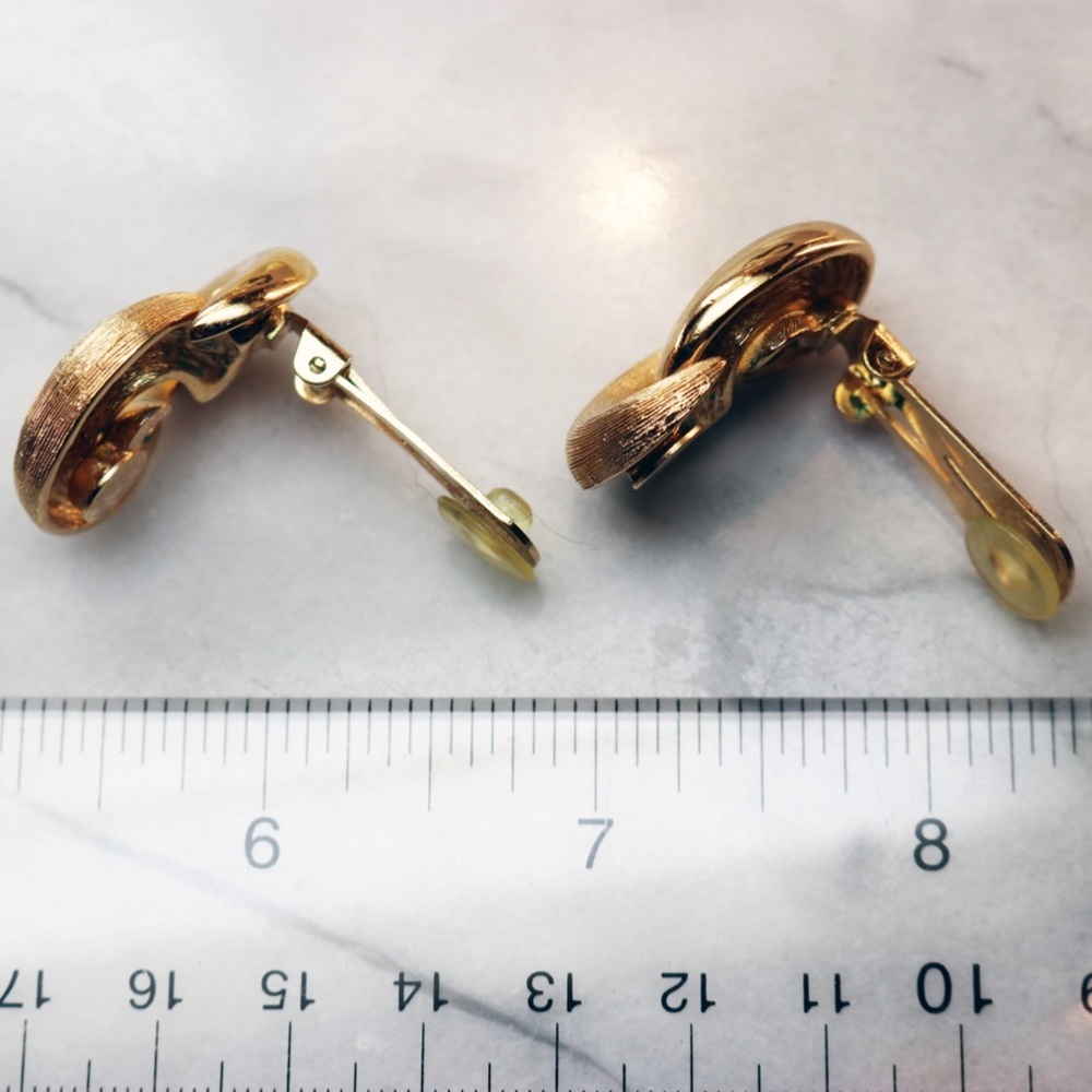 Vintage Christian Dior Gold Earrings - Picture 6 of 14